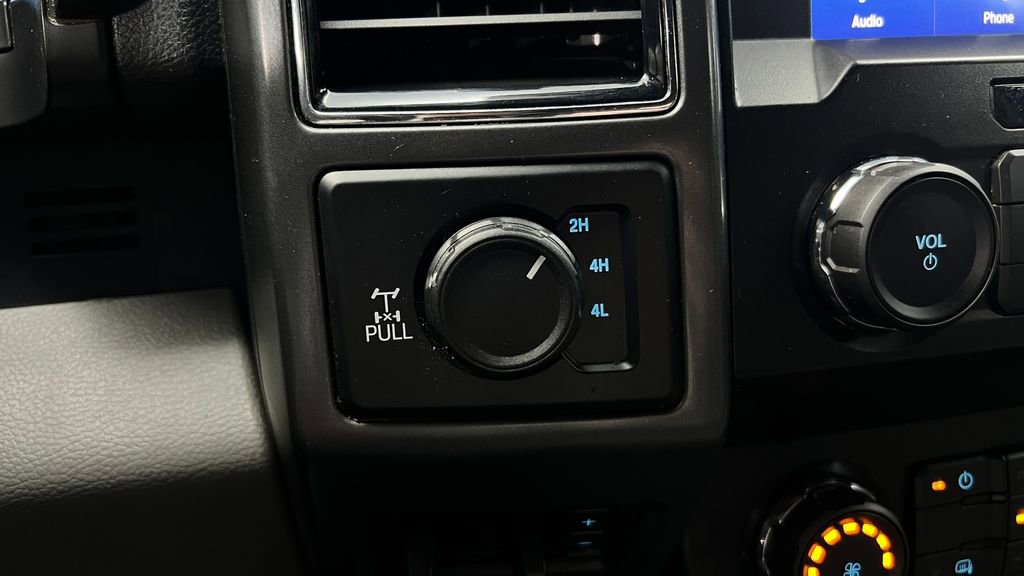 Used 2020 Ford F350 XLT w/ XLT Value Package AWD/4WD image 11