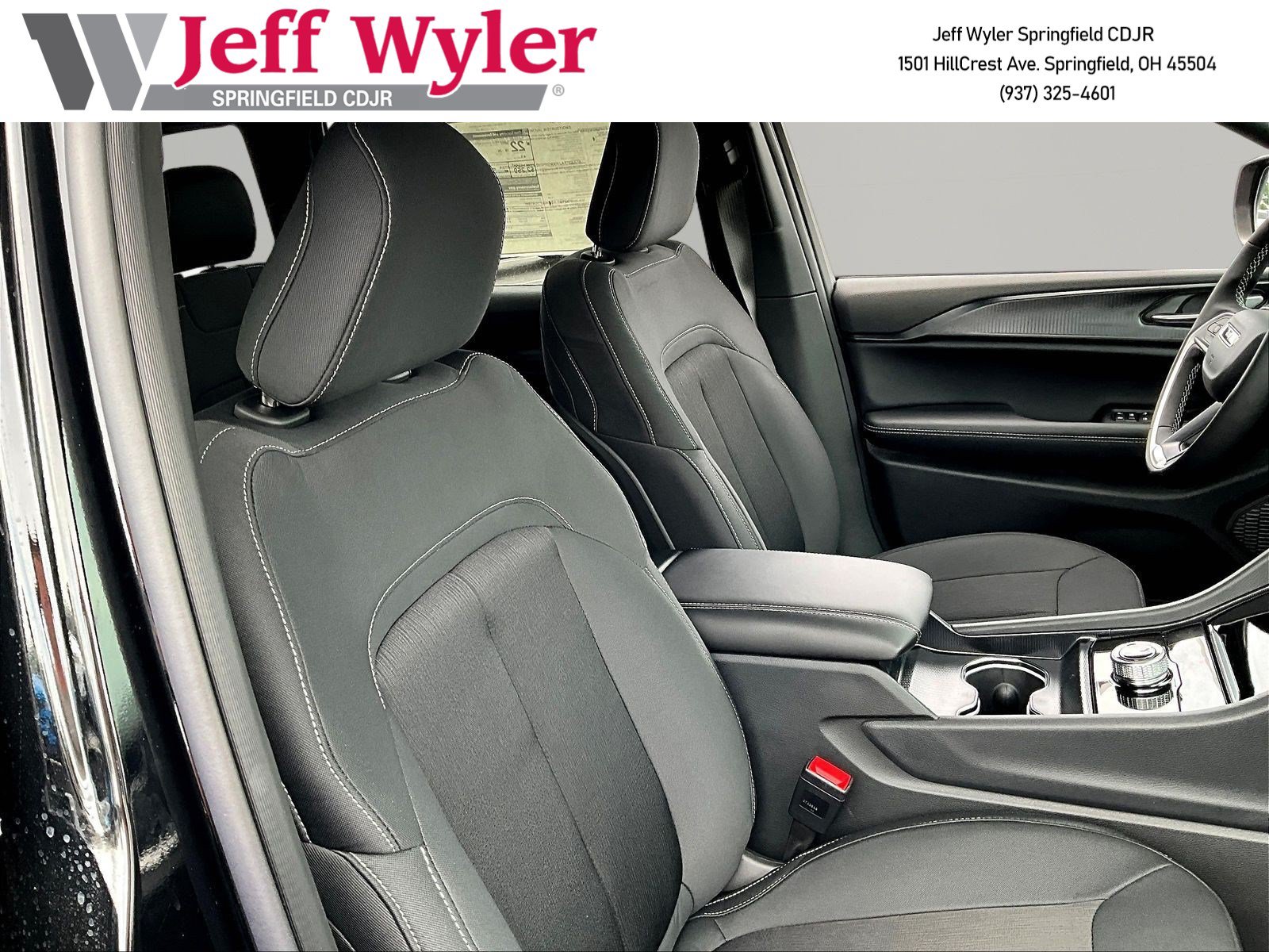 New 2026 Jeep Grand Cherokee Laredo X AWD/4WD image 21
