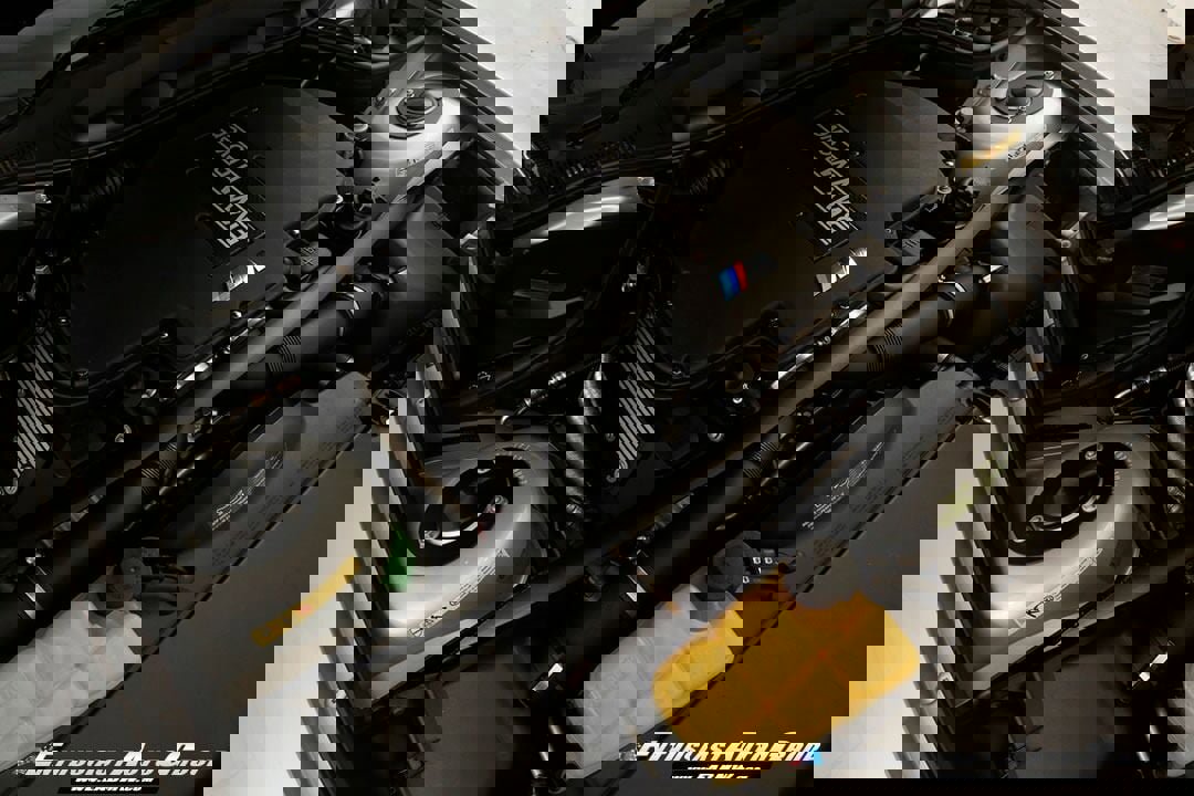 Used 2002 BMW Z8 image 95