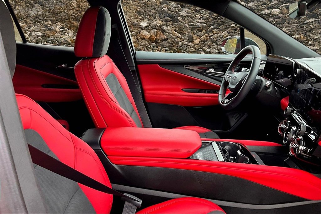 Used 2024 Chevrolet Blazer EV RS image 7