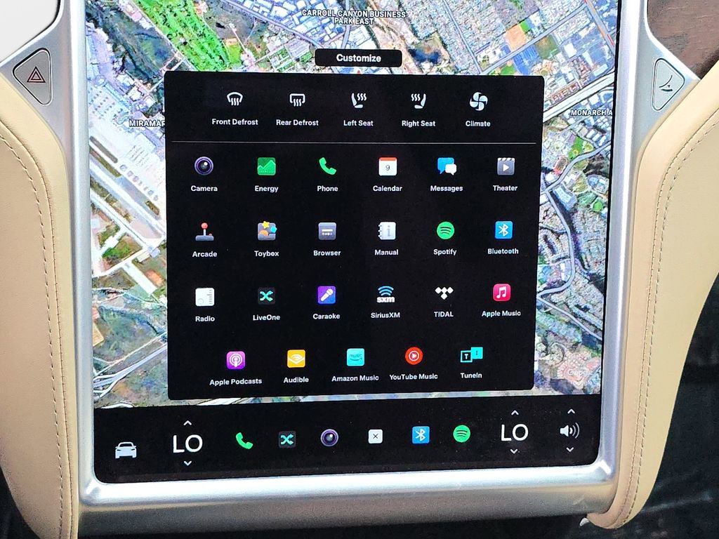 Used 2016 Tesla Model X 90D image 28