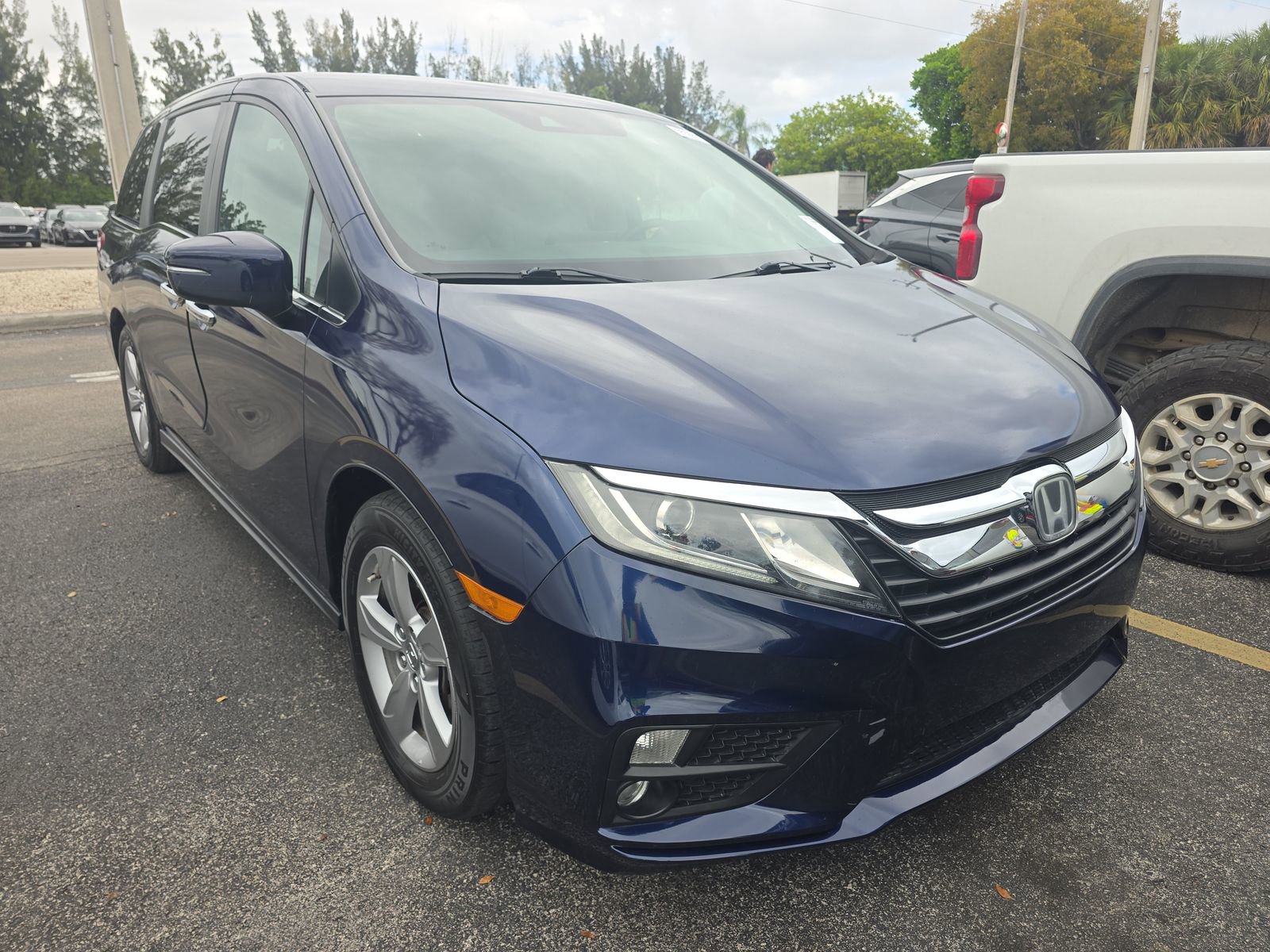 Used 2019 Honda Odyssey EX image 4