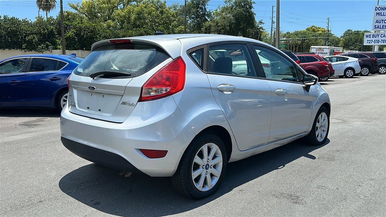 Used 2012 Ford Fiesta SE FWD image 7
