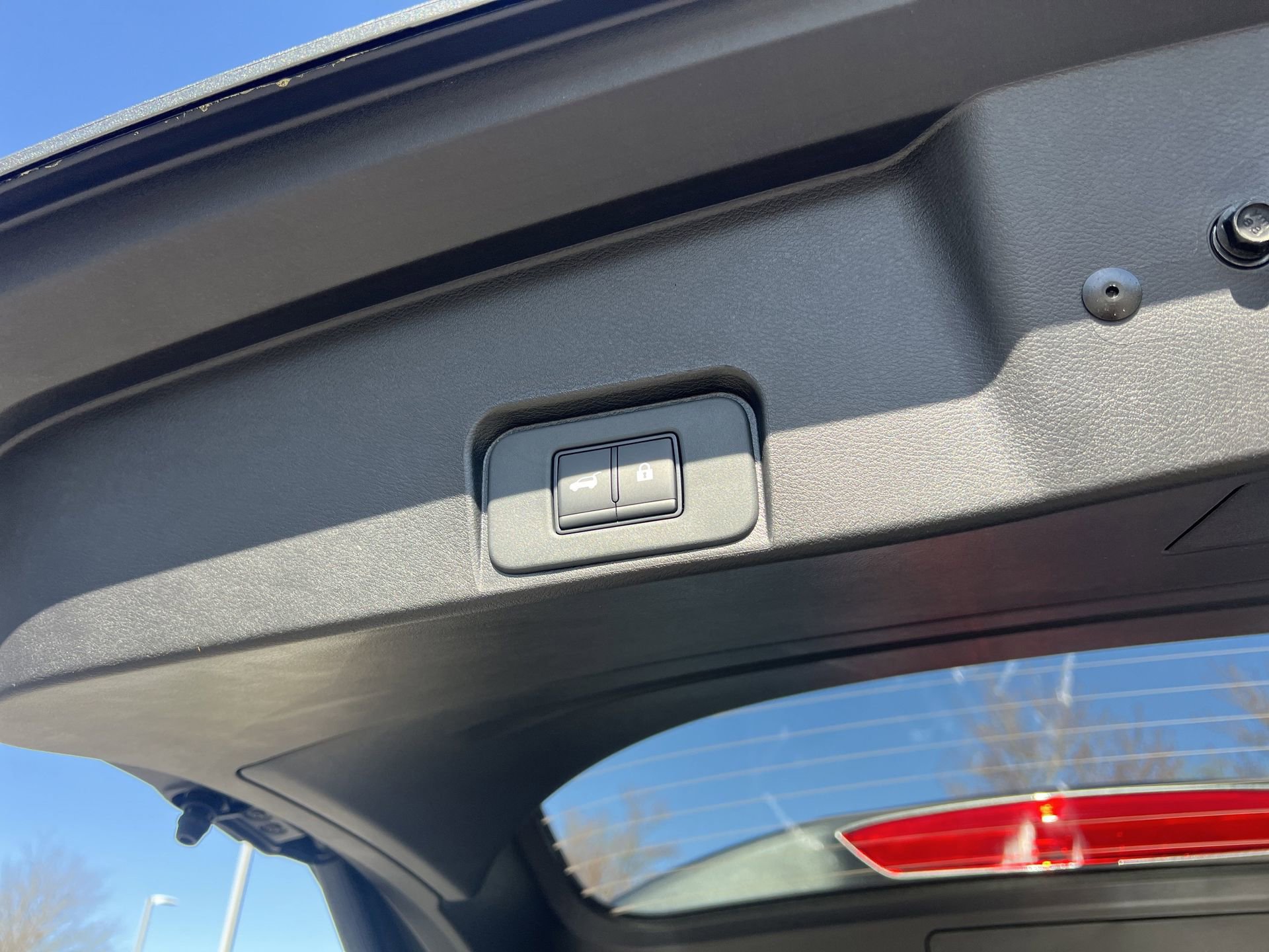 New 2026 Nissan Rogue SV FWD image 21