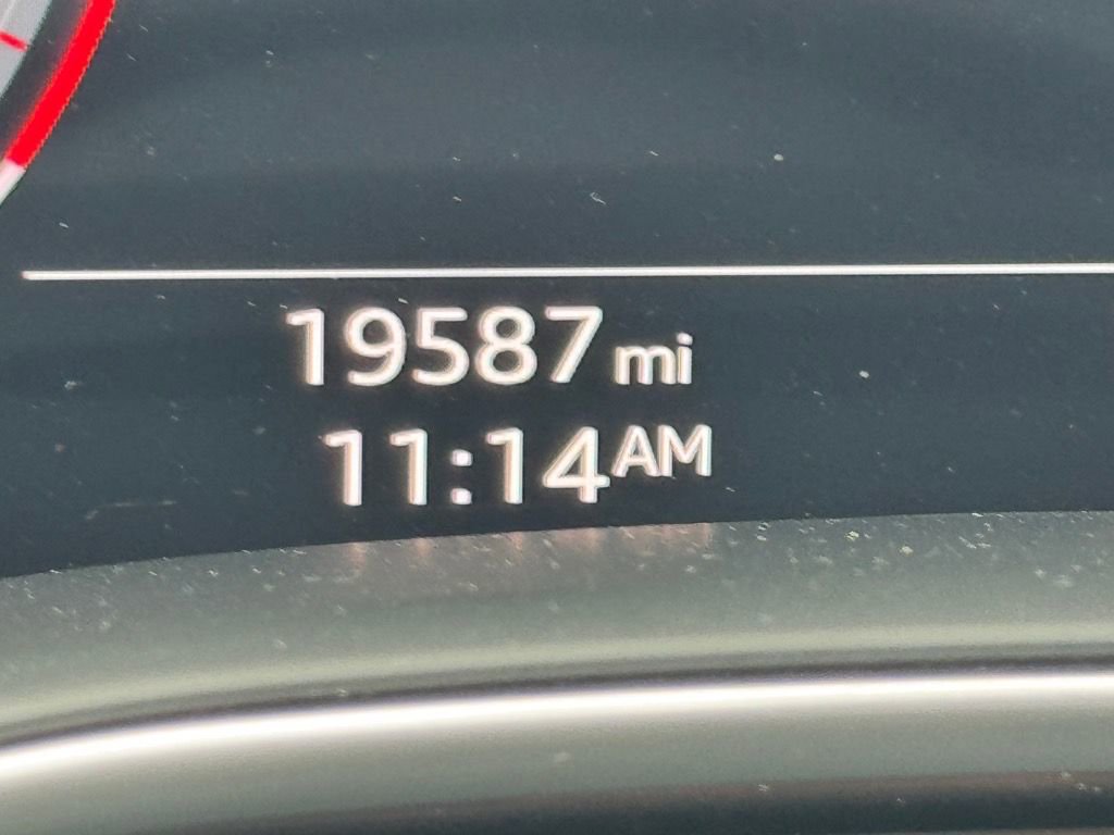 Used 2024 Audi Q8 Prestige w/ Prestige Package image 20