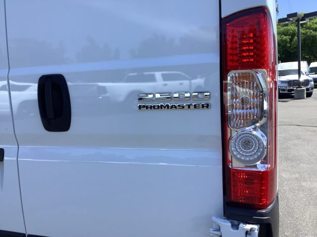 Used 2026 RAM ProMaster 2500 w/ Convenience Group FWD image 34