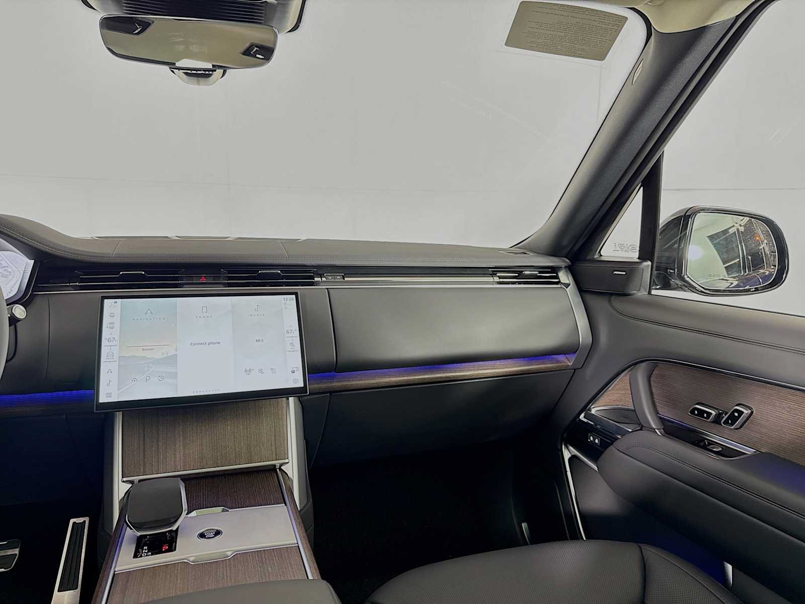 New 2026 Land Rover Range Rover SE AWD/4WD image 34