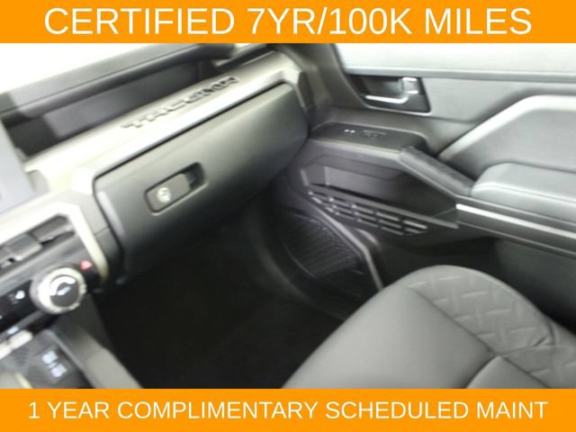 Used 2024 Toyota Tacoma SR5 AWD/4WD image 15