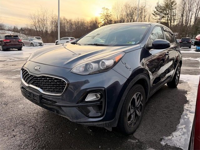 Used 2021 Kia Sportage LX image 2