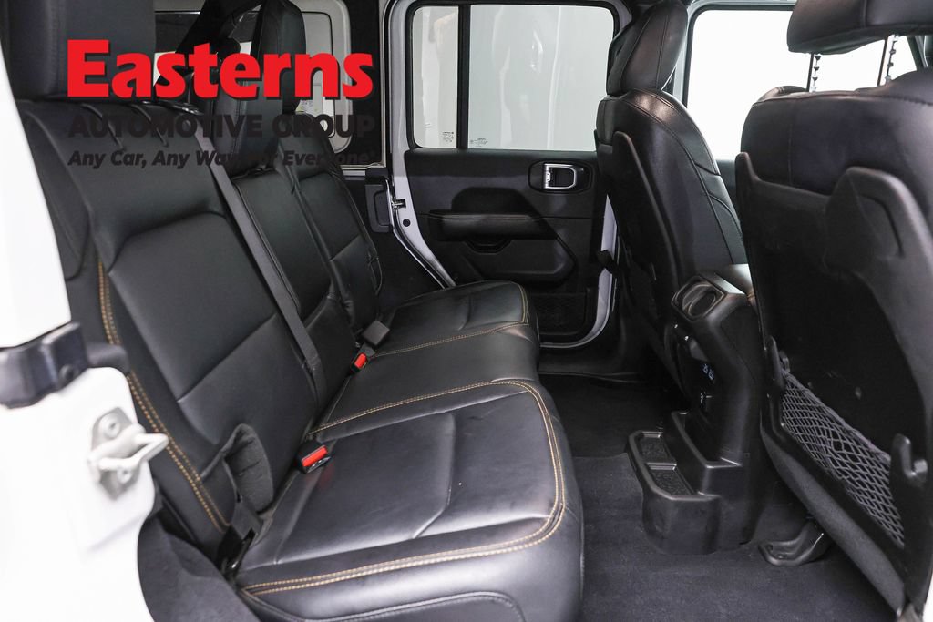 Used 2024 Jeep Wrangler Unlimited Sahara w/ Dual Top Group AWD/4WD image 23