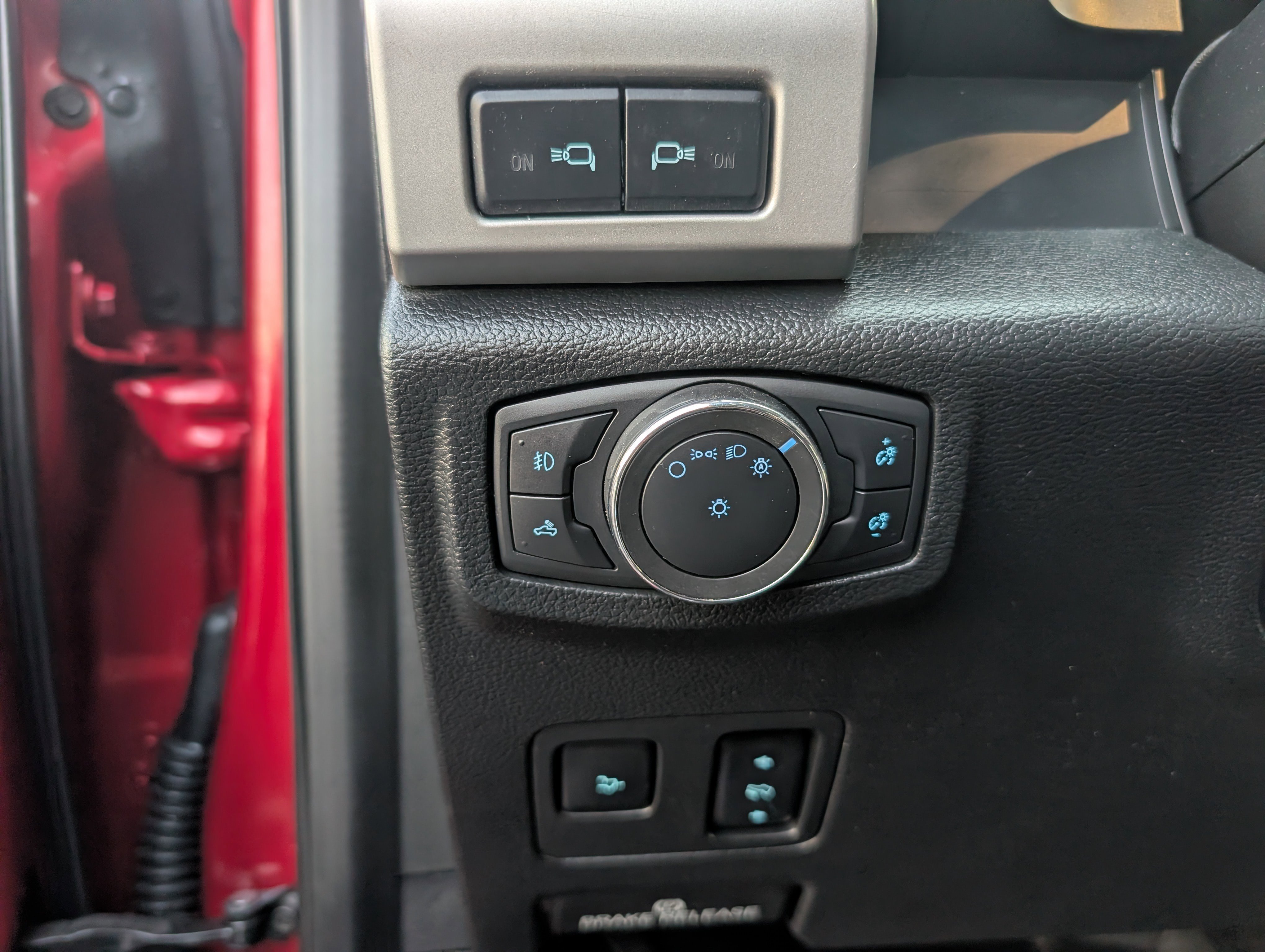 Used 2019 Ford F250 Lariat w/ Lariat Ultimate Package image 16