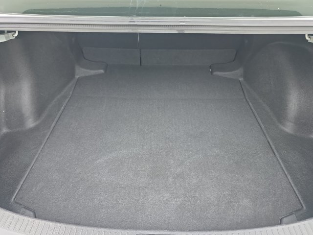 Used 2022 Toyota Corolla LE w/ LE Convenience Package FWD image 23