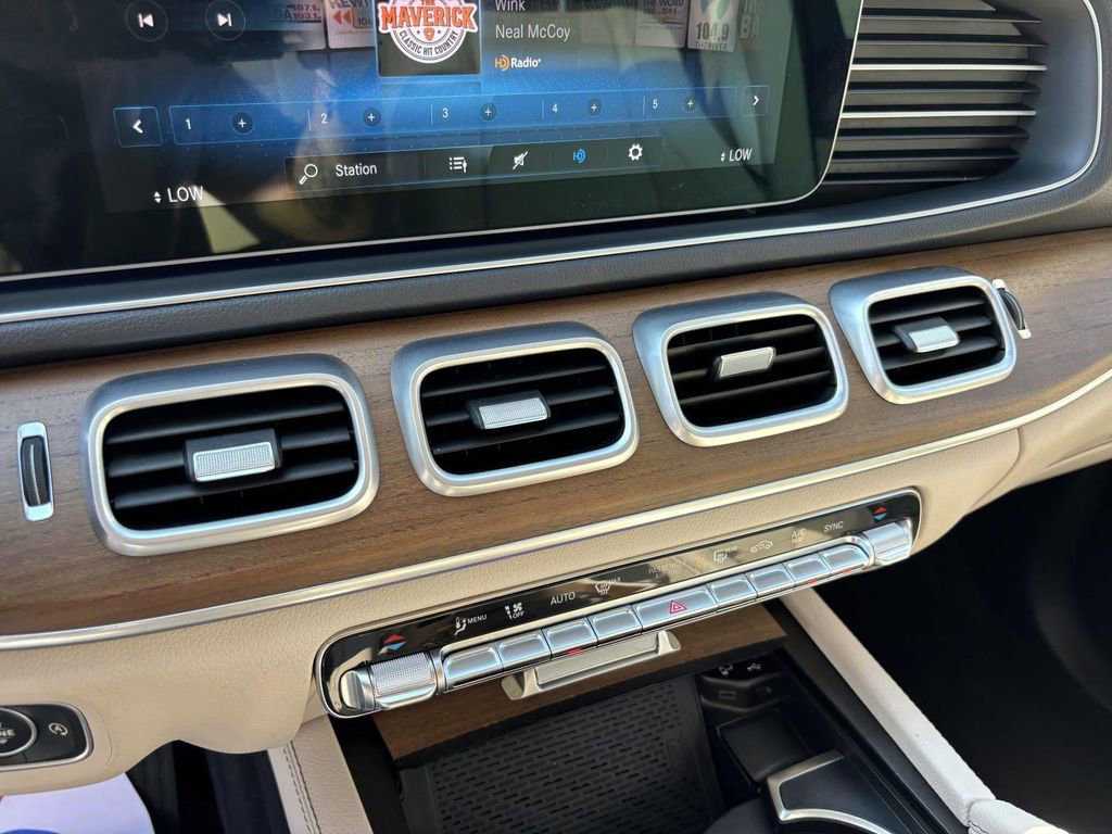 Used 2023 Mercedes-Benz GLE 350 4MATIC image 23