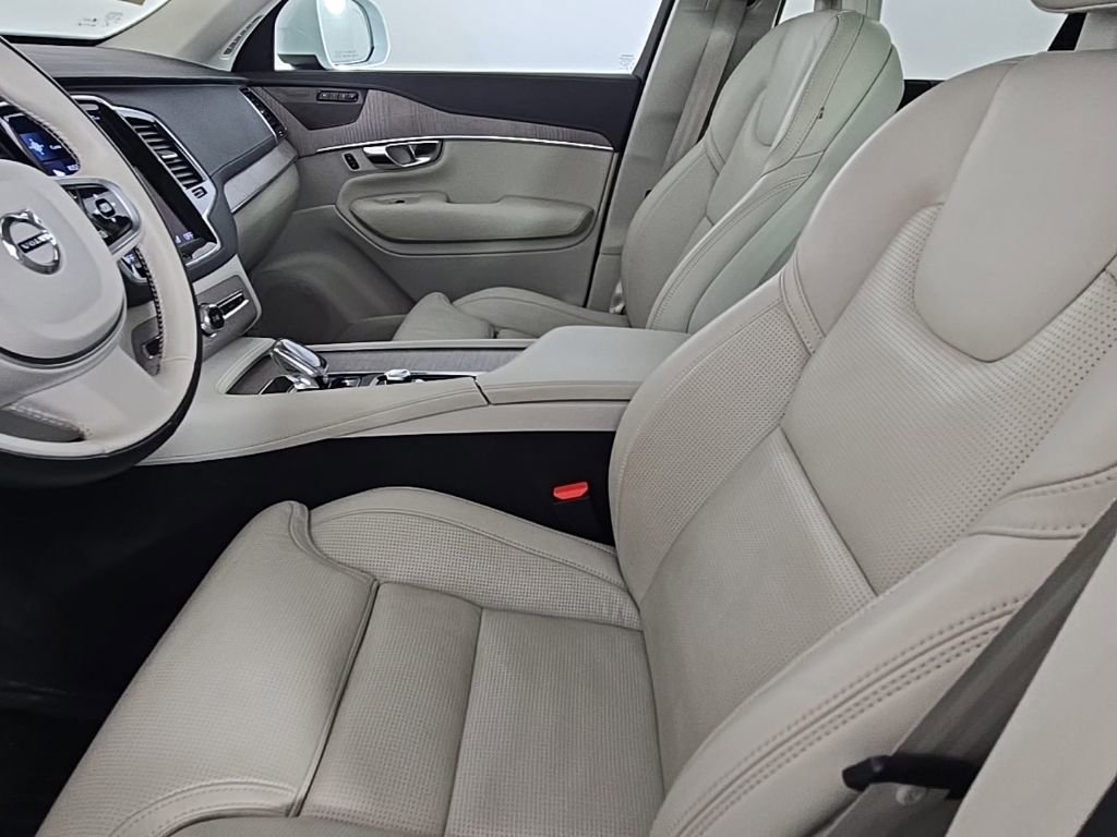 Used 2022 Volvo XC90 T8 Inscription w/ Advanced Package image 21