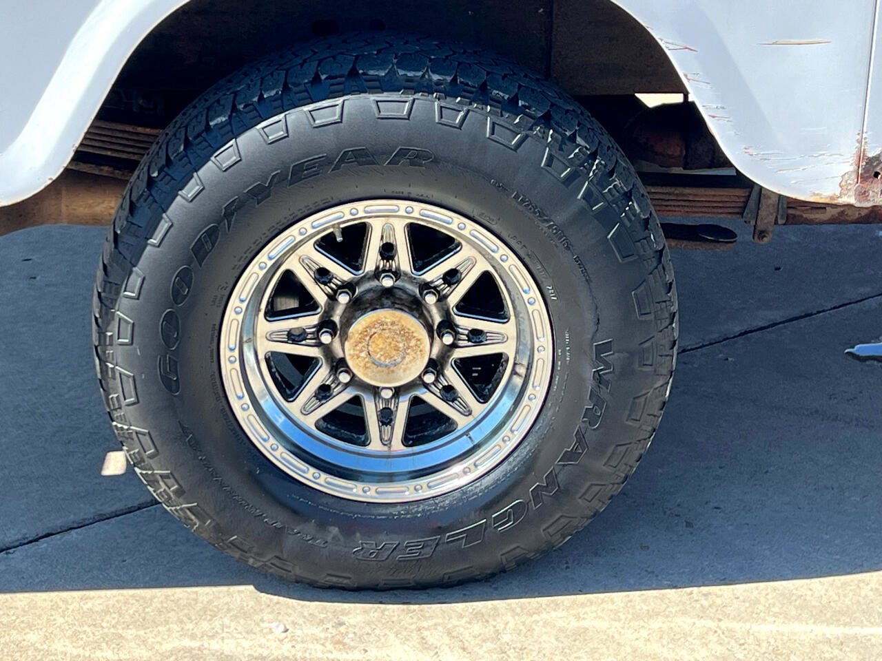 Used 2005 Chevrolet Silverado 3500 4x4 Extended Cab w/ Snow Plow Prep Package image 18