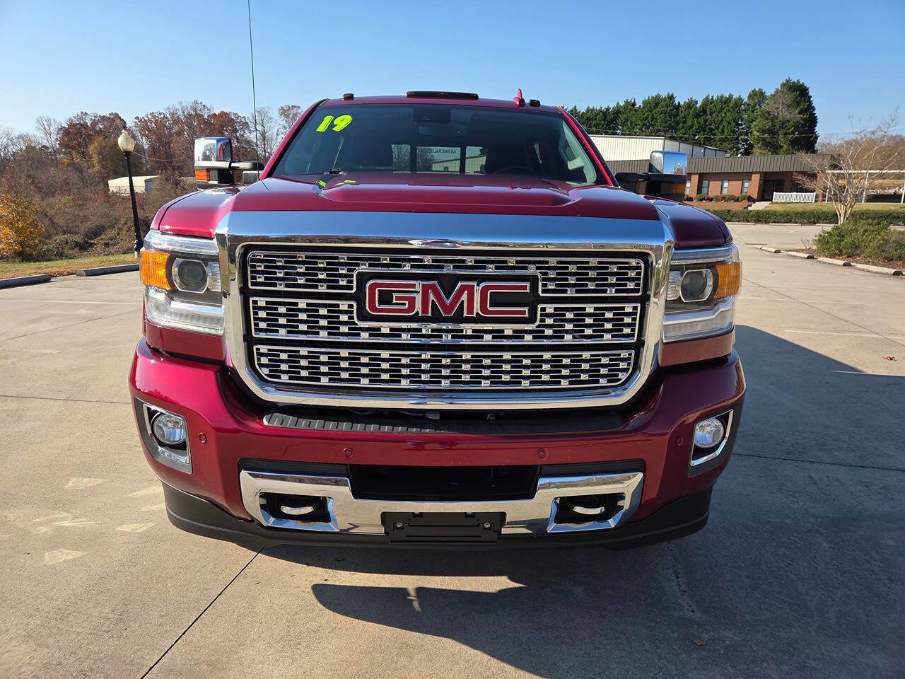 Used 2019 GMC Sierra 2500 Denali image 6