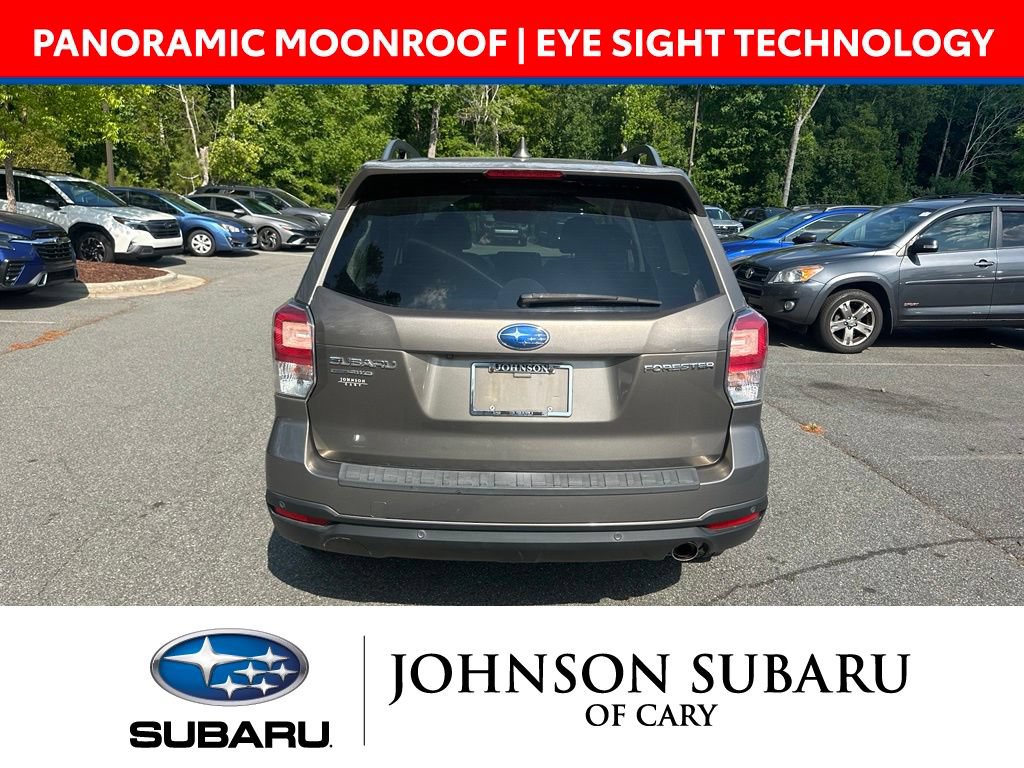 Used 2018 Subaru Forester 2.5i Touring AWD/4WD image 4