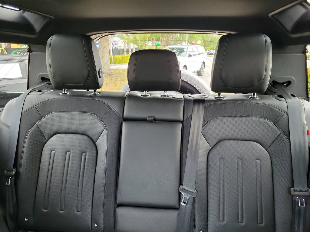 Used 2021 Land Rover Defender 90 X-Dynamic S AWD/4WD image 16