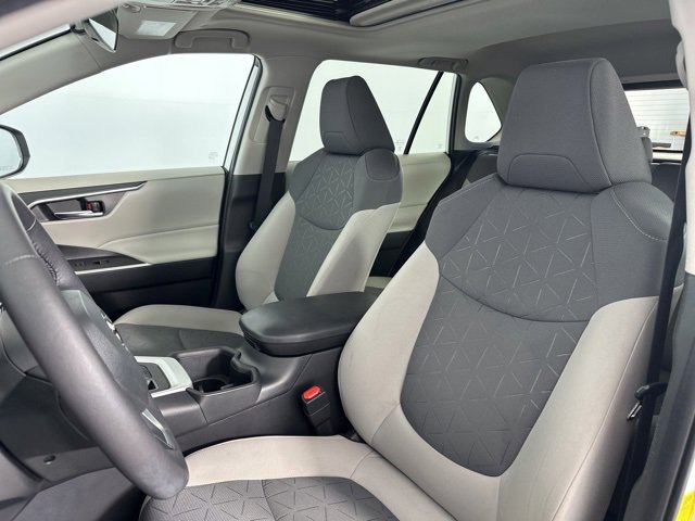 Used 2023 Toyota RAV4 XLE image 13