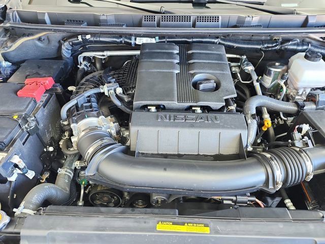 Used 2025 Nissan Frontier SV image 17