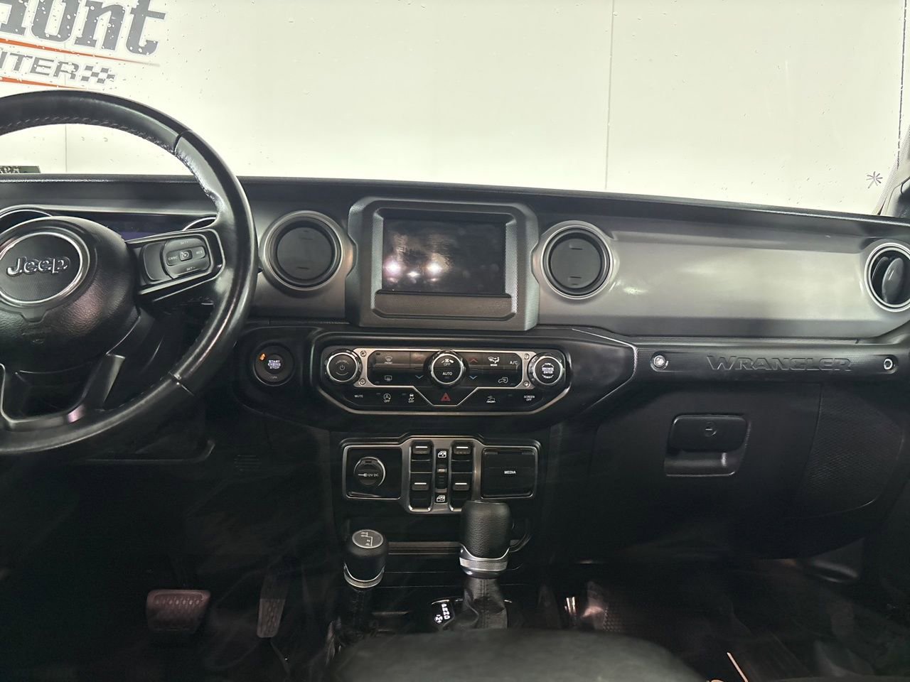 Used 2021 Jeep Wrangler Unlimited Sport image 21