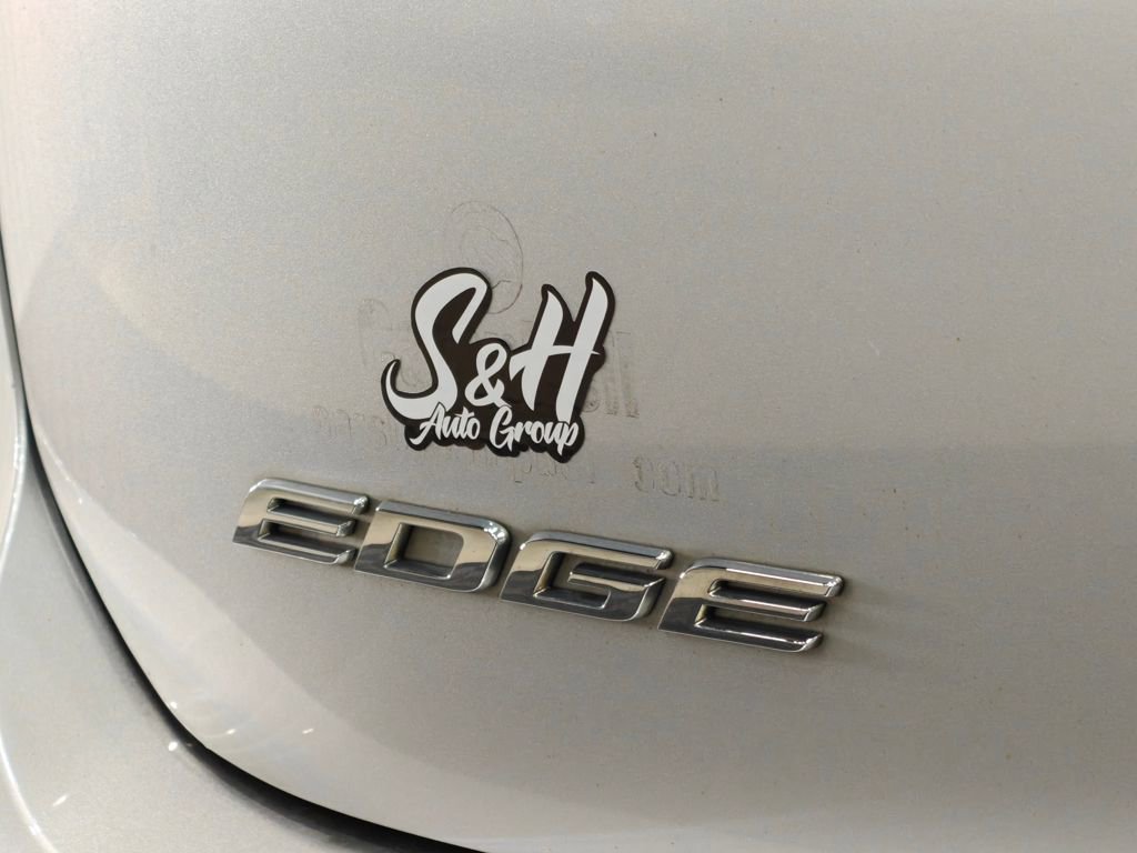 Used 2018 Ford Edge SEL w/ Equipment Group 201A image 54