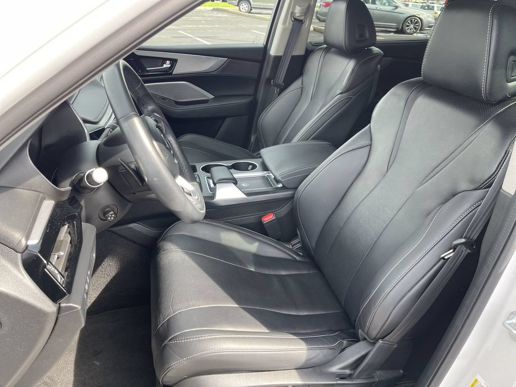 Used 2023 Acura MDX SH-AWD w/ Technology Package image 11