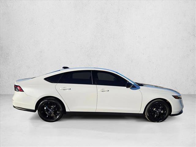 Used 2025 Honda Accord SE image 4