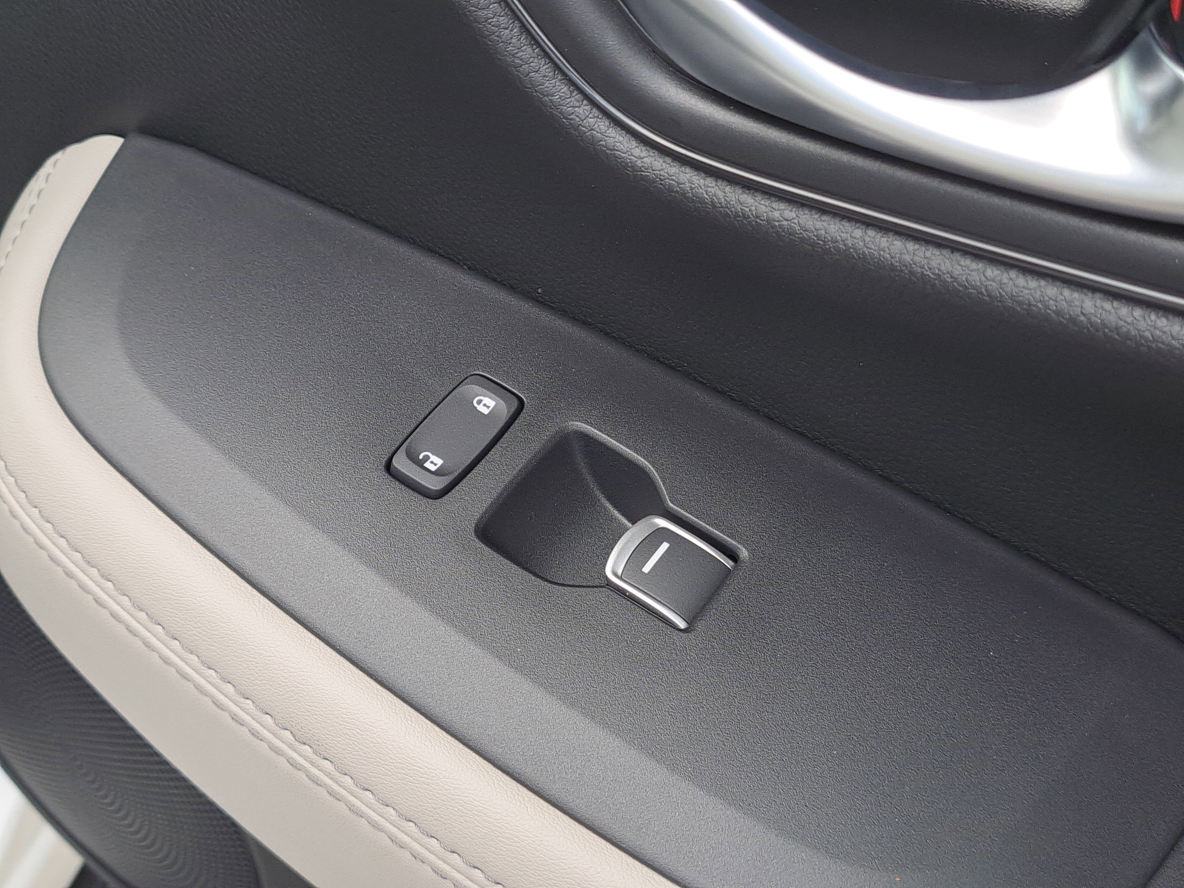 New 2027 Honda HR-V EX-L image 14