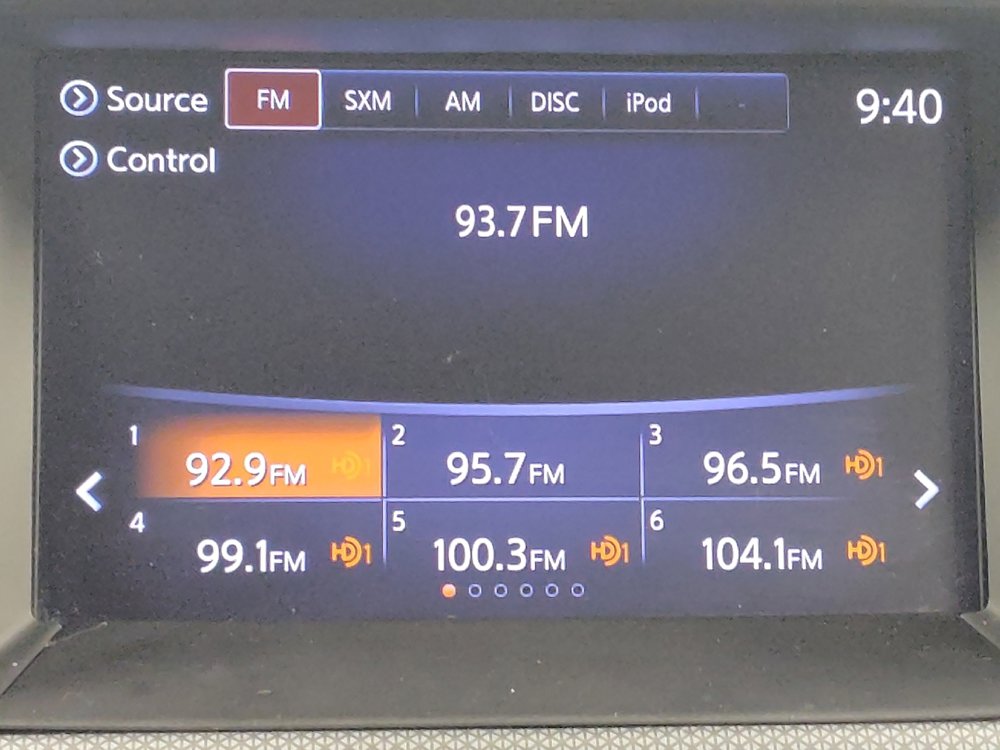 Used 2018 Nissan Pathfinder SL w/ Midnight Edition Package image 25