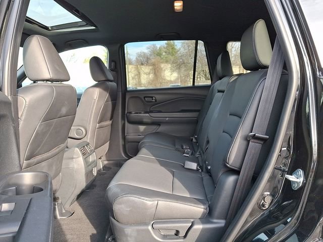 Certified 2023 Honda Passport EX-L image 9