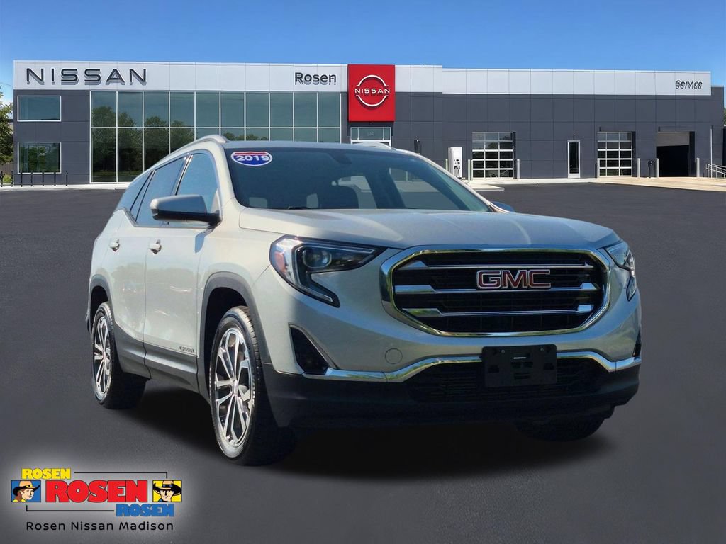 Used 2019 GMC Terrain SLT w/ Preferred Package AWD/4WD image 1