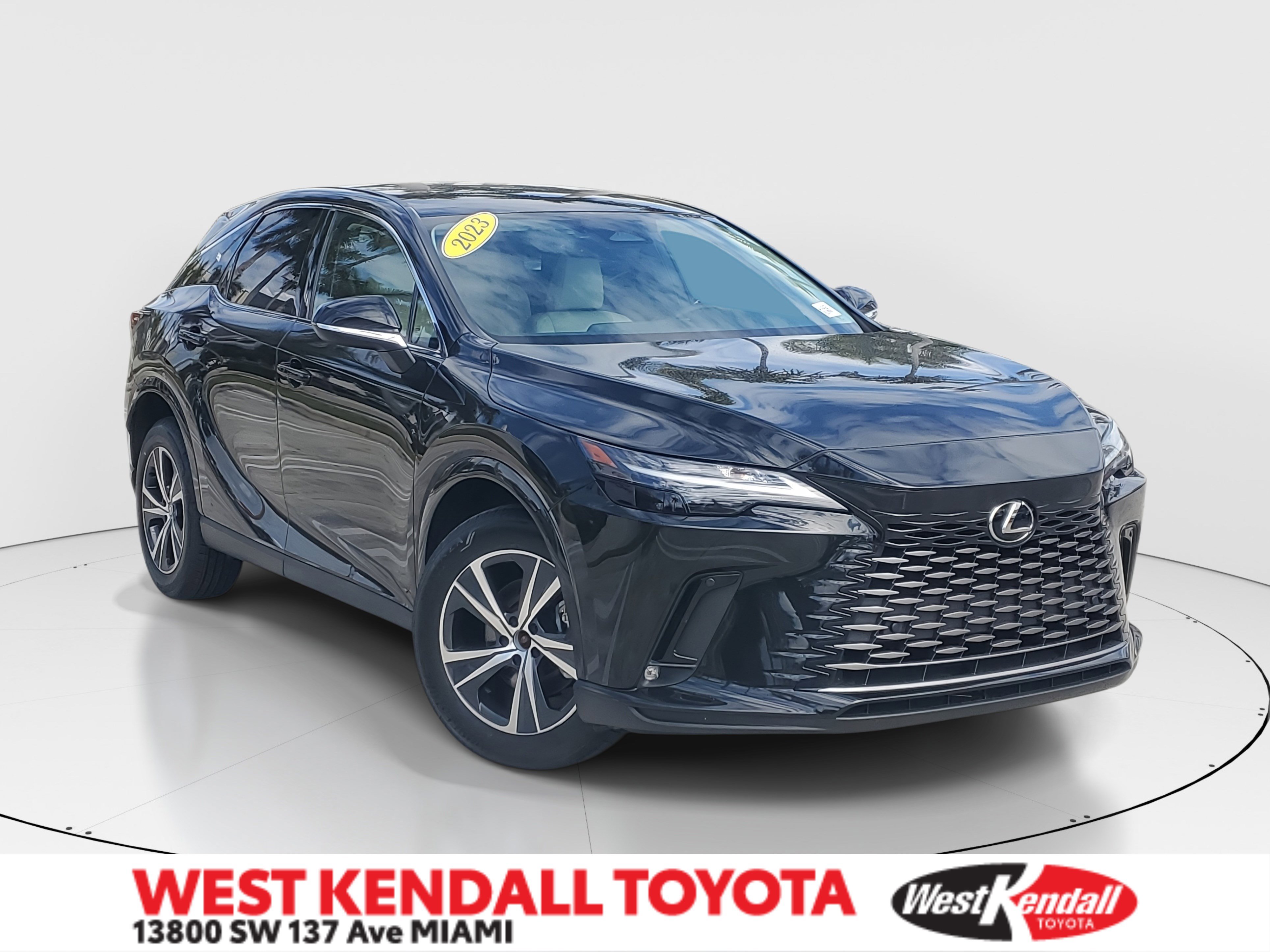 Used 2023 Lexus RX 350 FWD w/ Accessory Package (Z1) image 1