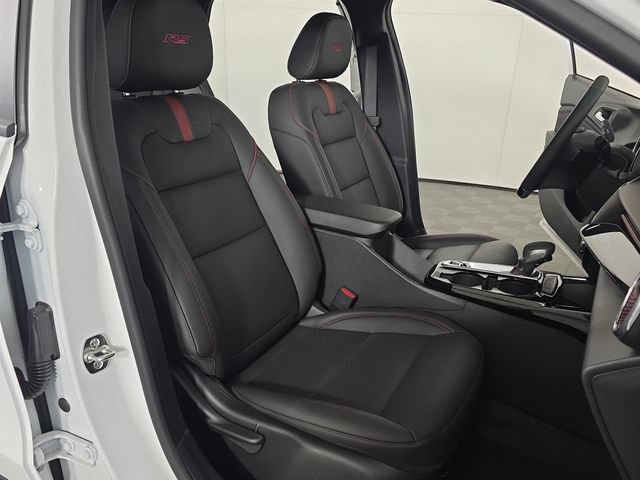 Certified 2026 Chevrolet Trax RS w/ Driver Confidence Package FWD image 28
