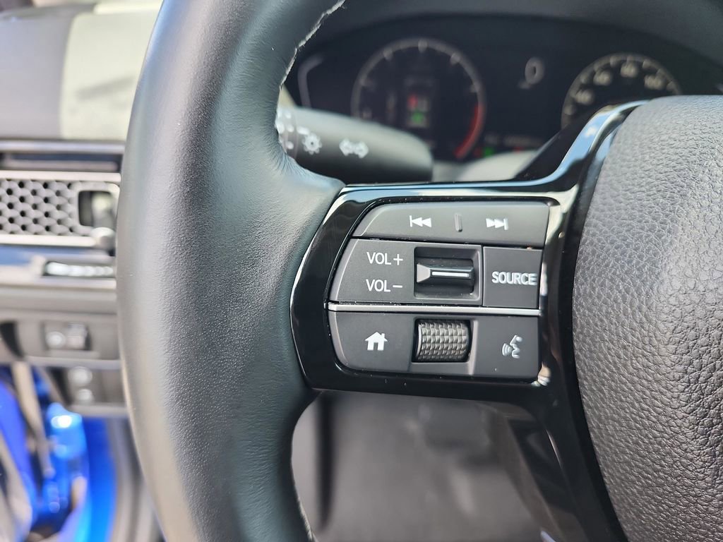 Used 2023 Honda Civic EX image 30