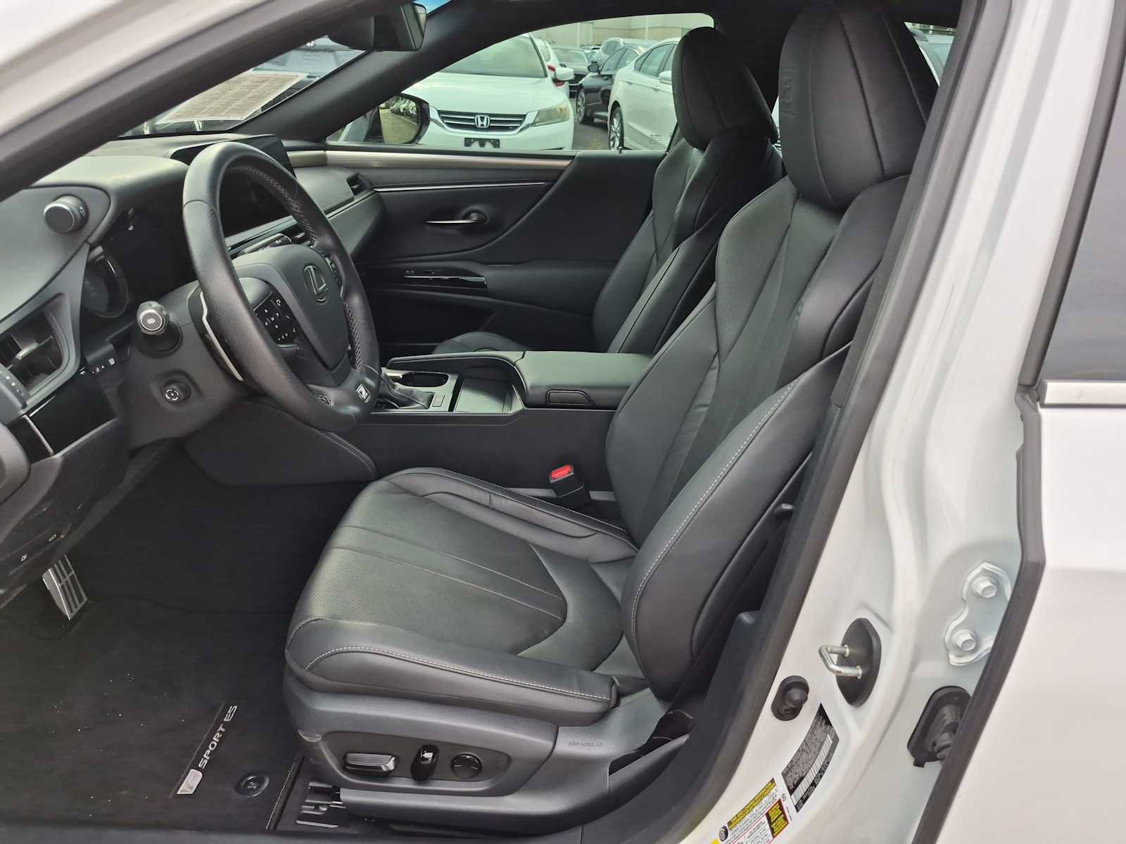 Used 2023 Lexus ES 350 F Sport w/ Accessory Package (Z2) FWD image 16