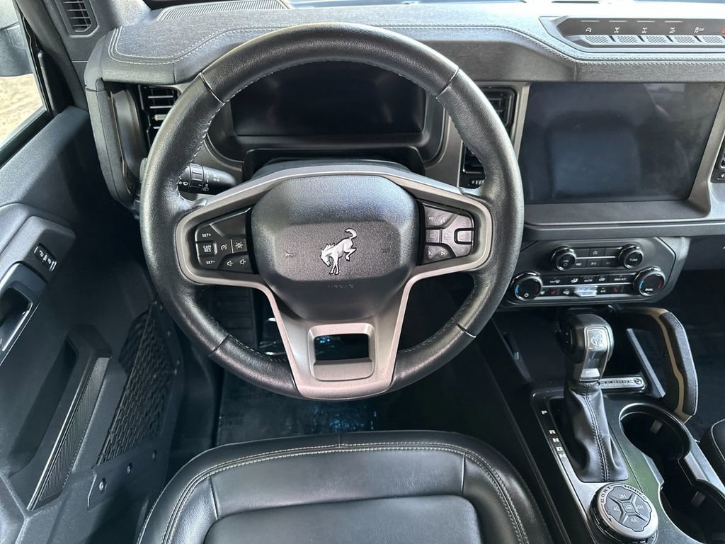 Certified 2025 Ford Bronco Badlands image 9