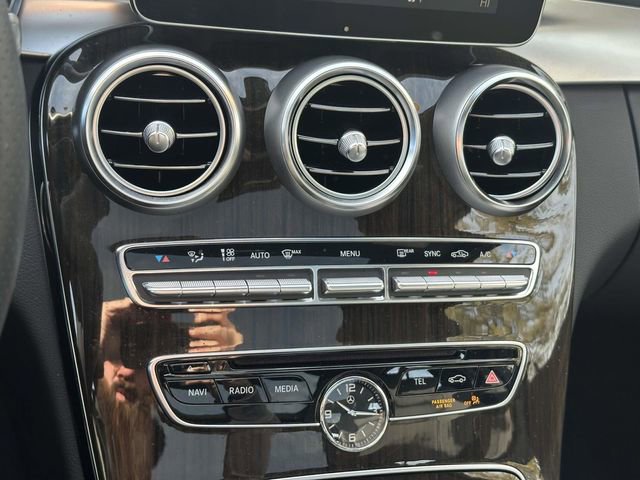 Used 2018 Mercedes-Benz C 300 4MATIC Sedan image 32
