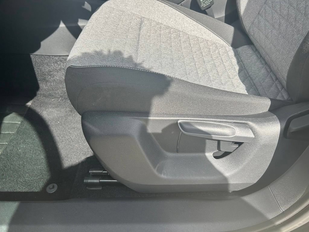 Certified 2026 Volkswagen Tiguan S FWD image 48
