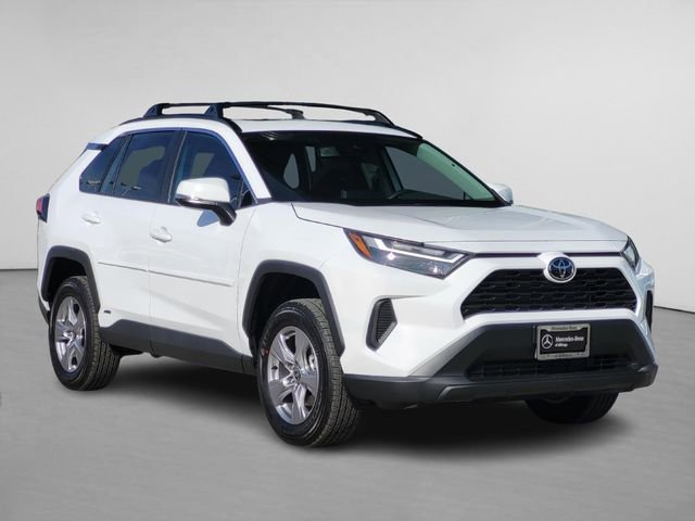 Used 2025 Toyota RAV4 XLE w/ Convenience Package image 1