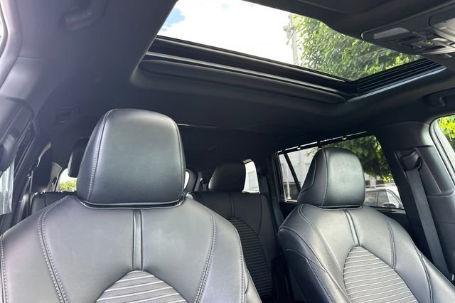 Used 2021 Toyota Highlander XSE image 21