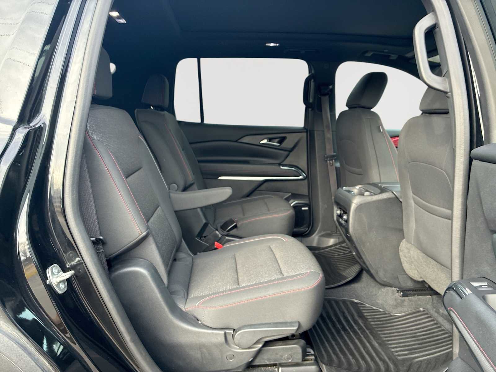 Certified 2024 Chevrolet Traverse Z71 w/ Enhanced Driving Package image 28