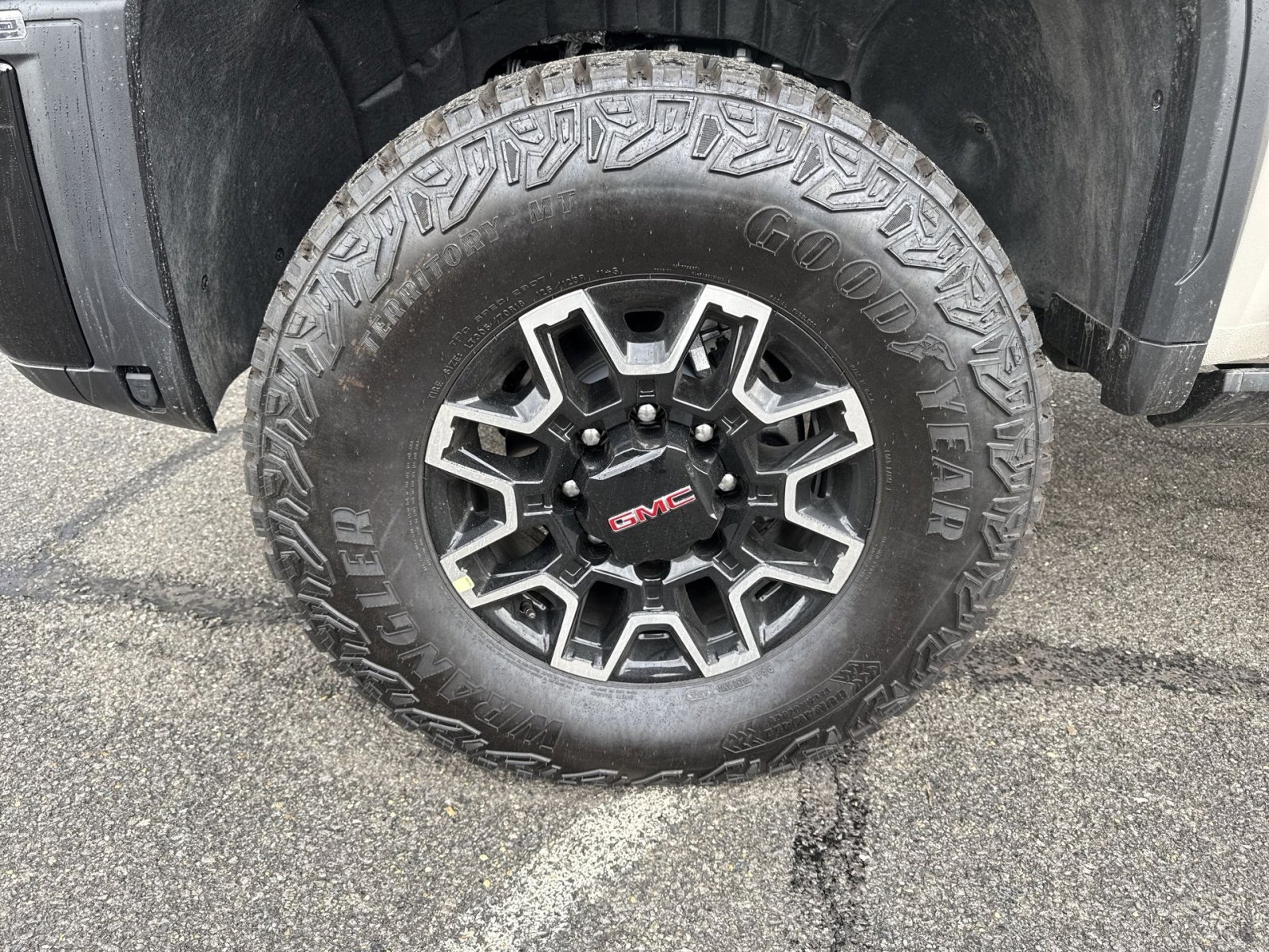 New 2026 GMC Sierra 2500 AT4X image 12