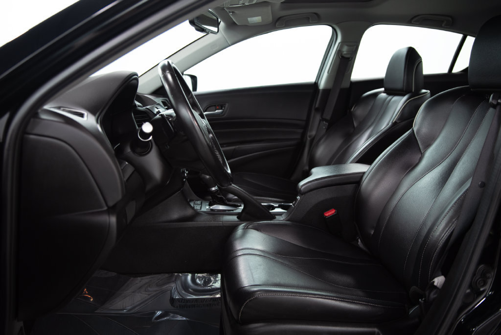 Used 2020 Acura ILX w/ Premium Package FWD image 7