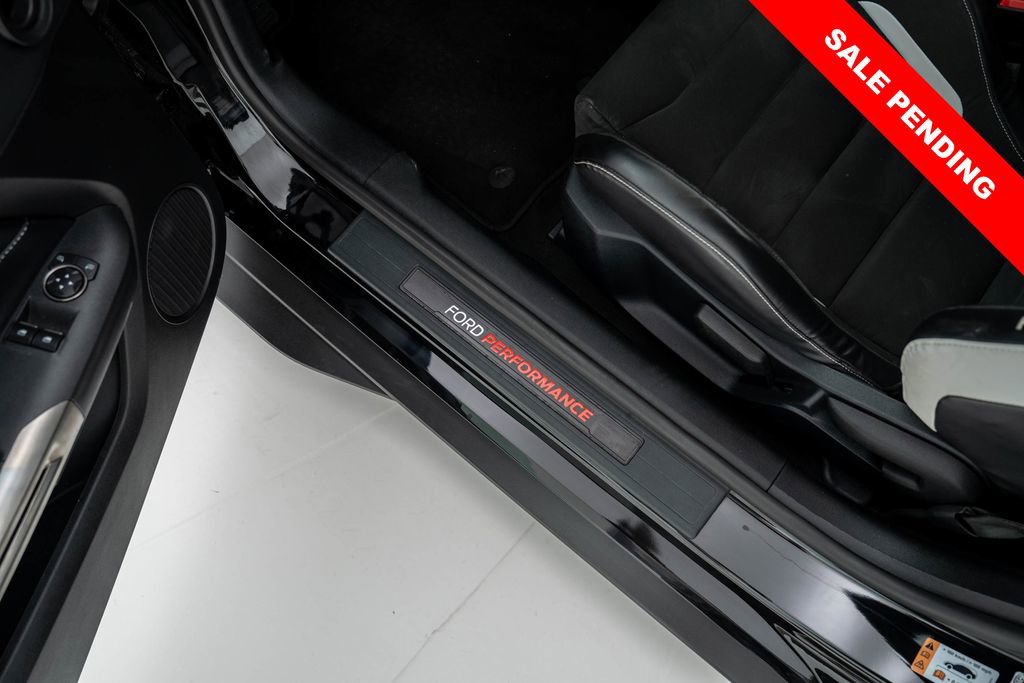 Used 2021 Ford Mustang Shelby GT500 w/ Technology Package image 28