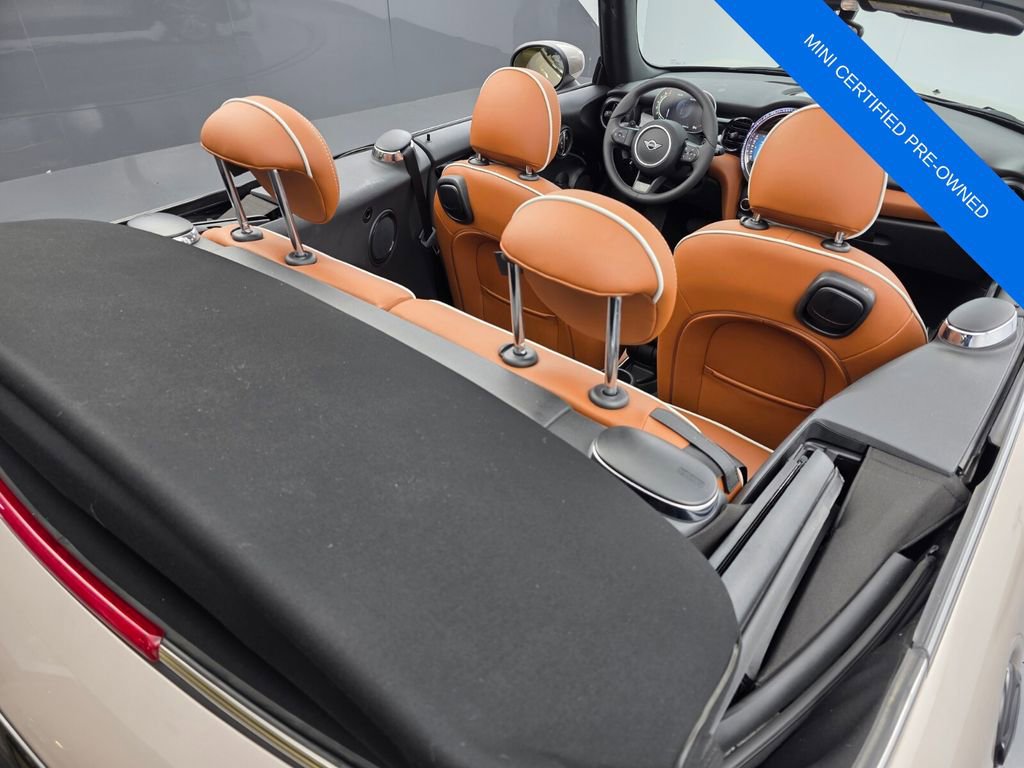 Used 2024 MINI Cooper S w/ Signature Upholstery Package FWD image 27