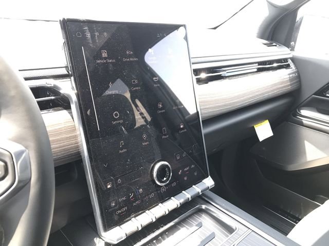New 2025 GMC Sierra EV Denali AWD/4WD image 15
