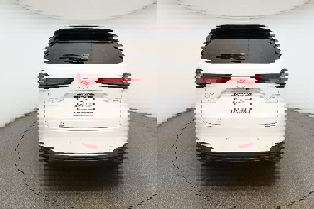 Used 2025 MAZDA CX-90 Plug-In Hybrid w/ Preferred image 5