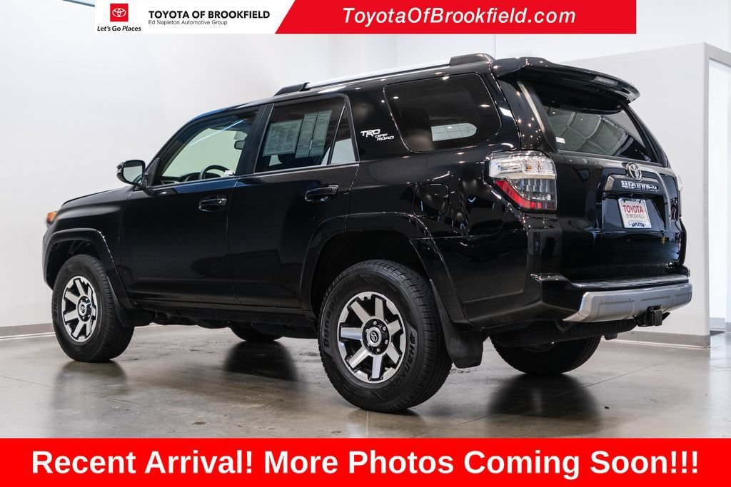 Used 2018 Toyota 4Runner TRD Off-Road Premium AWD/4WD image 5