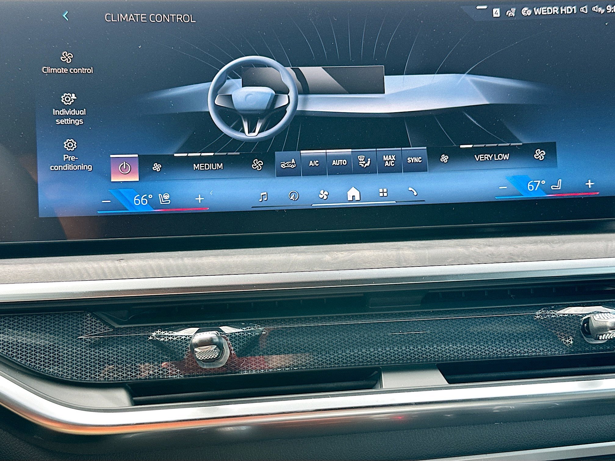 New 2026 BMW X5 sDrive40i w/ M Sport Package image 13